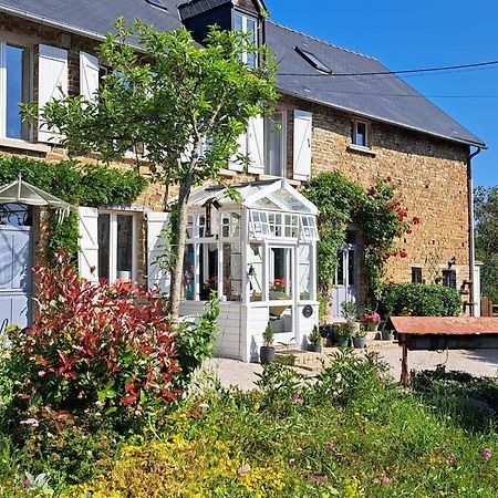 Condé-sur-Noireau La Paix, Gite Bucolique En Normandie מראה חיצוני תמונה